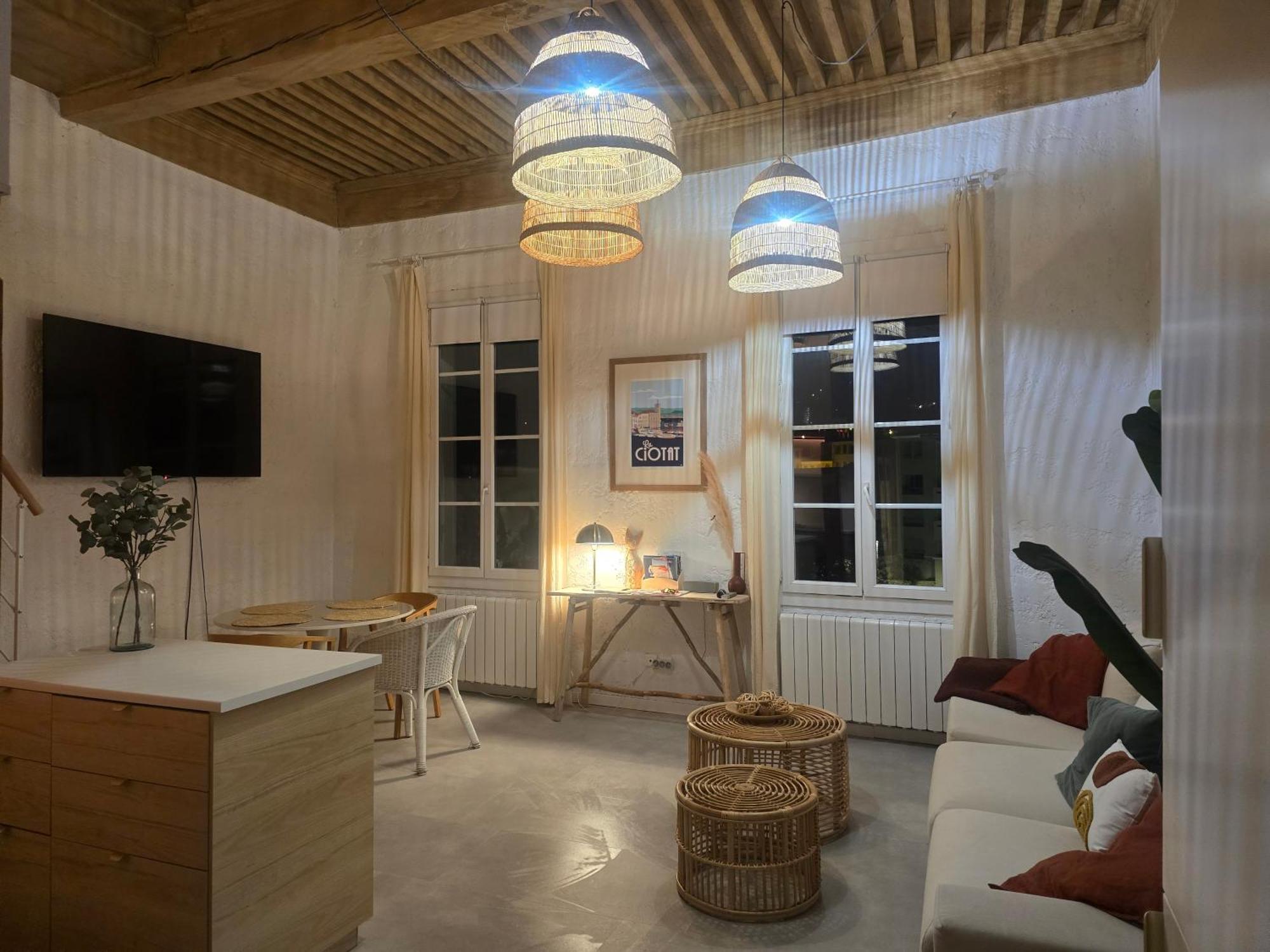 Appart Avec Parking, 150M Du Vieux Port, 50 M2 La Ciotat Exteriör bild